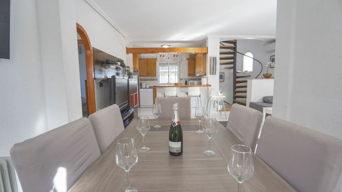 Image No.16-Villa de 4 chambres à vendre à Villamartin