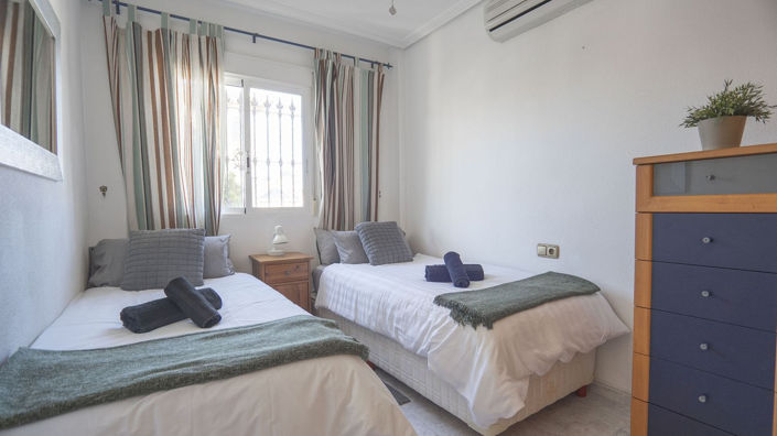 Image No.32-Villa de 4 chambres à vendre à Villamartin