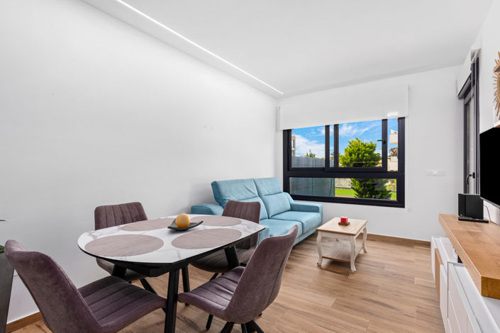 Image No.12-Appartement de 2 chambres à vendre à Villamartin