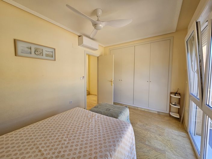 Image No.10-3 Bed Townhouse for sale