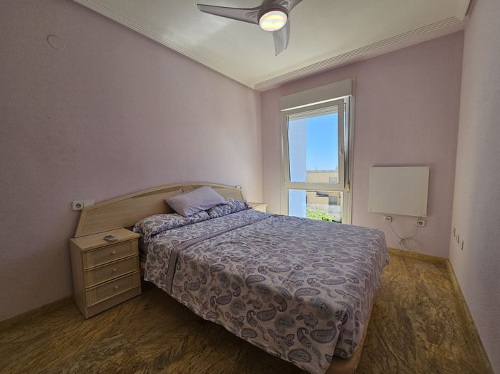 Image No.13-3 Bed Townhouse for sale