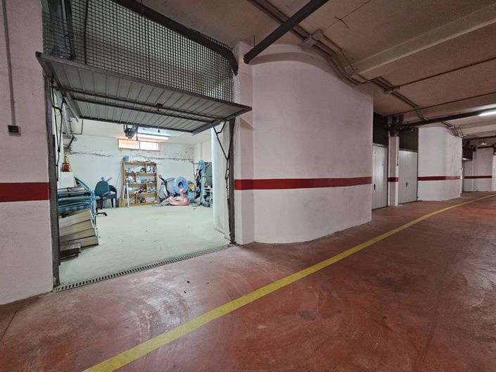 Image No.25-3 Bed Townhouse for sale