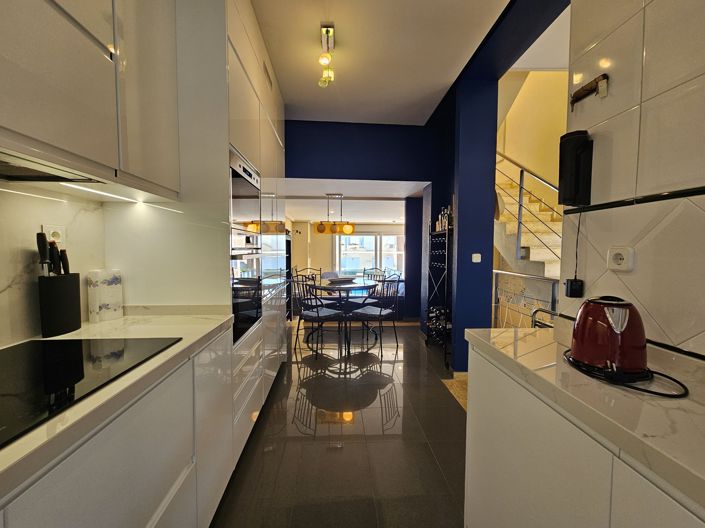 Image No.5-3 Bed Townhouse for sale