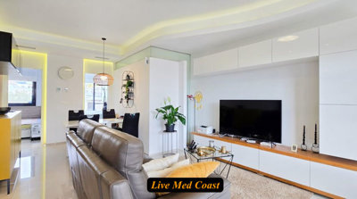 65789la-zenia-beach-ii-2-835x467