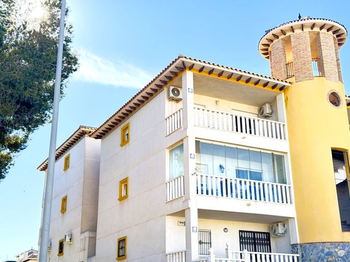 Image No.1-Penthouse de 2 chambres à vendre à Villamartin