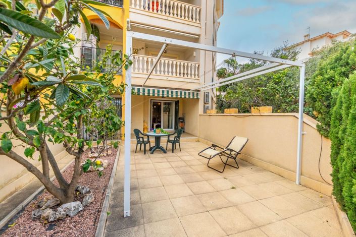 Image No.20-2 Bed Apartment for sale