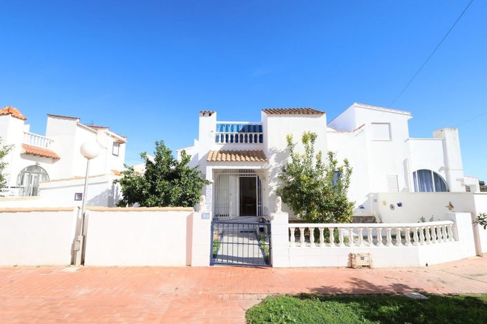 Image No.1-2 Bed Townhouse for sale