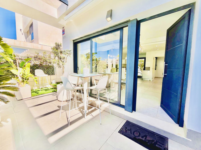 Image No.1-3 Bed Townhouse for sale