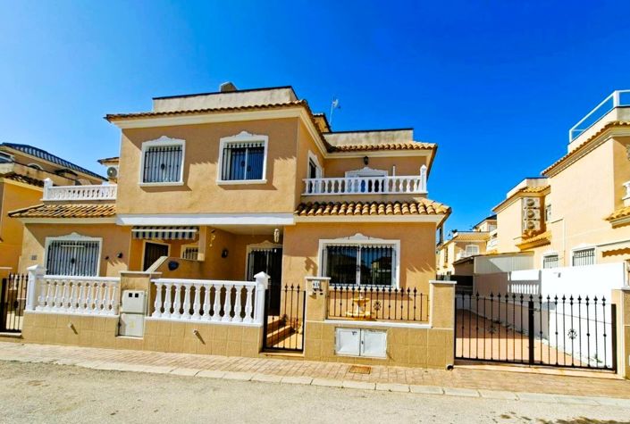Image No.1-Villa de 3 chambres à vendre à Cabo Roig