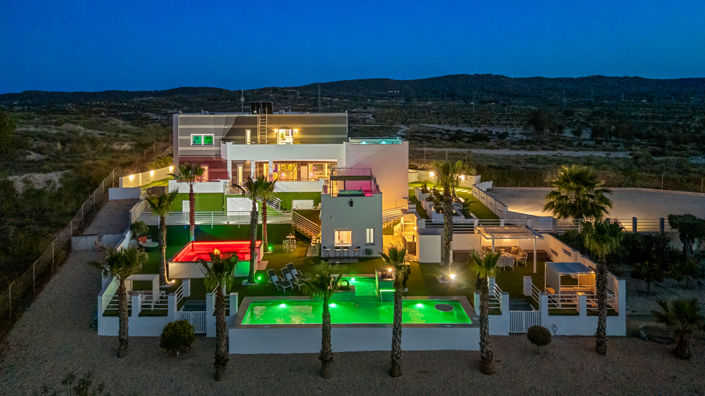 Image No.74-Villa de 5 chambres à vendre à Torremendo