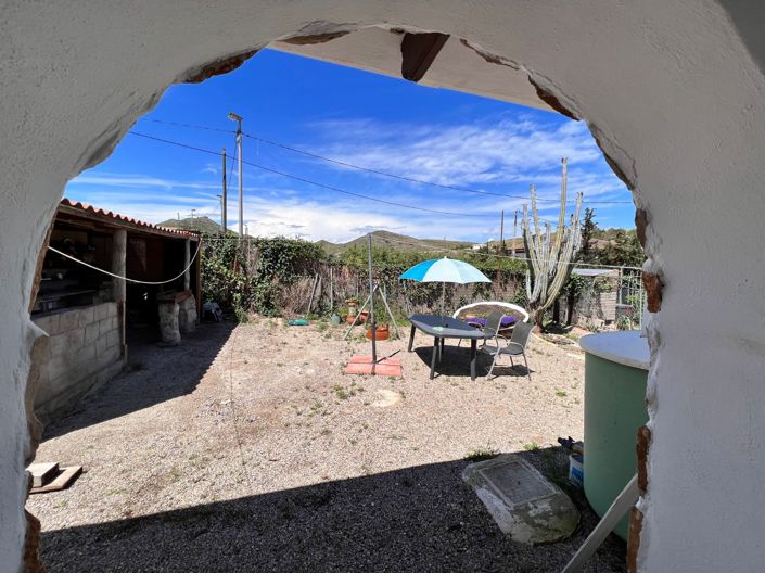 Image No.21-2 Bed Country House for sale