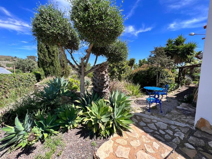 Image No.22-2 Bed Country House for sale