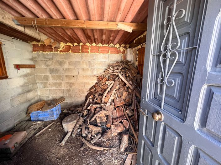 Image No.34-2 Bed Country House for sale