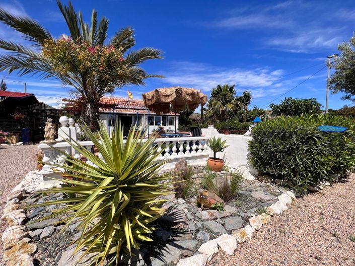 Image No.41-2 Bed Country House for sale