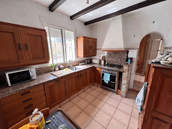 Image No.9-2 Bed Country House for sale