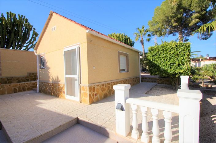 Image No.5-Villa de 4 chambres à vendre à Villamartin