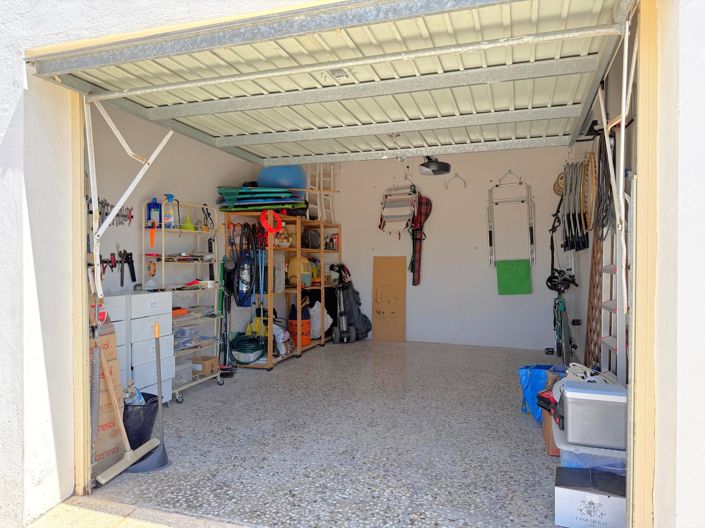 Image No.24-3 Bed Apartment for sale