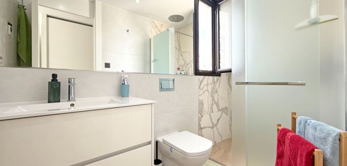 Image No.20-3 Bed Villa for sale