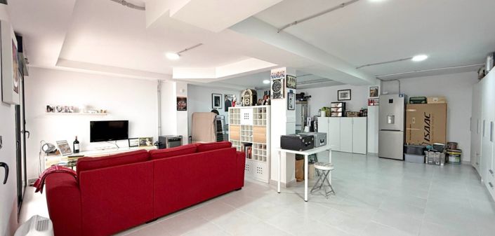 Image No.24-3 Bed Villa for sale