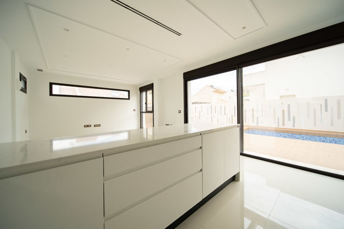 Image No.12-3 Bed Villa for sale