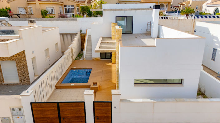 Image No.47-3 Bed Villa for sale