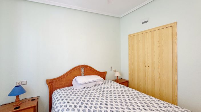 Image No.12-4 Bed Villa for sale