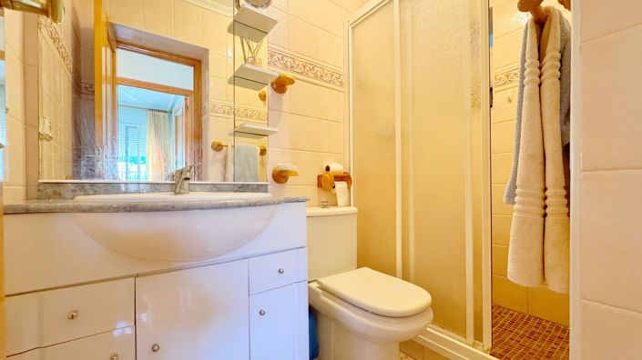 Image No.13-4 Bed Villa for sale