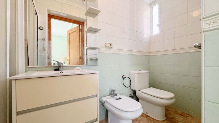 Image No.16-4 Bed Villa for sale