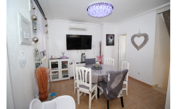 Image No.5-Villa de 3 chambres à vendre à Villamartin