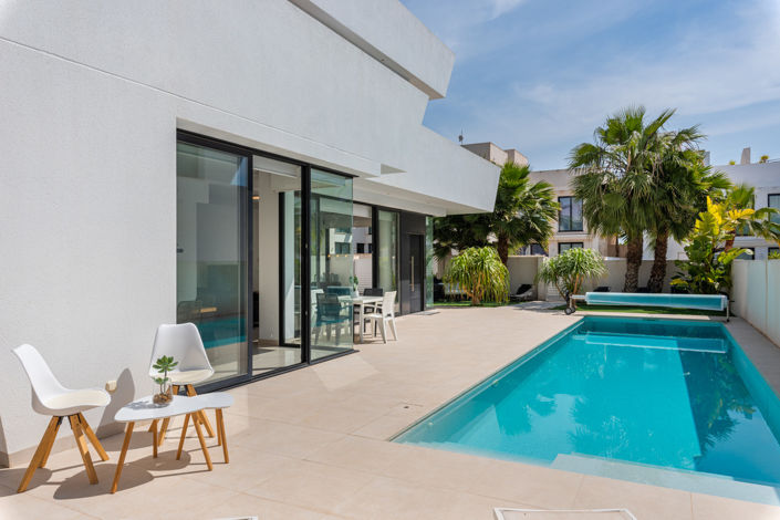 Image No.28-4 Bed Villa for sale