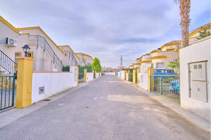 Image No.10-3 Bed Villa for sale