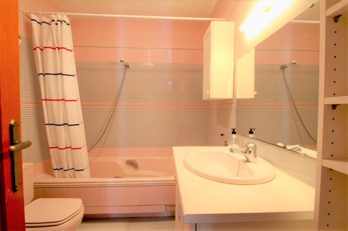 Image No.25-5 Bed Villa for sale