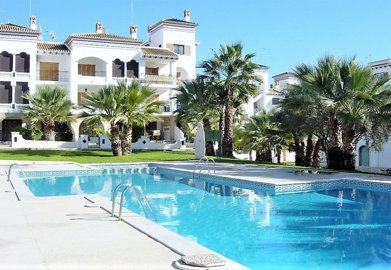 65960villamartinplazacommunalpool241801