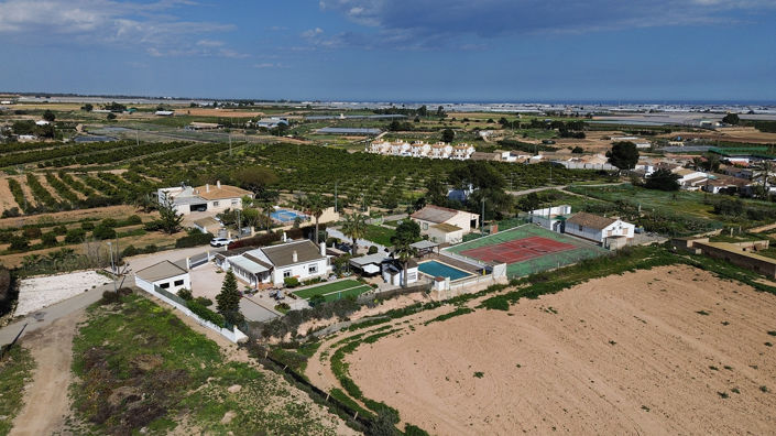 Image No.44-3 Bed Villa for sale