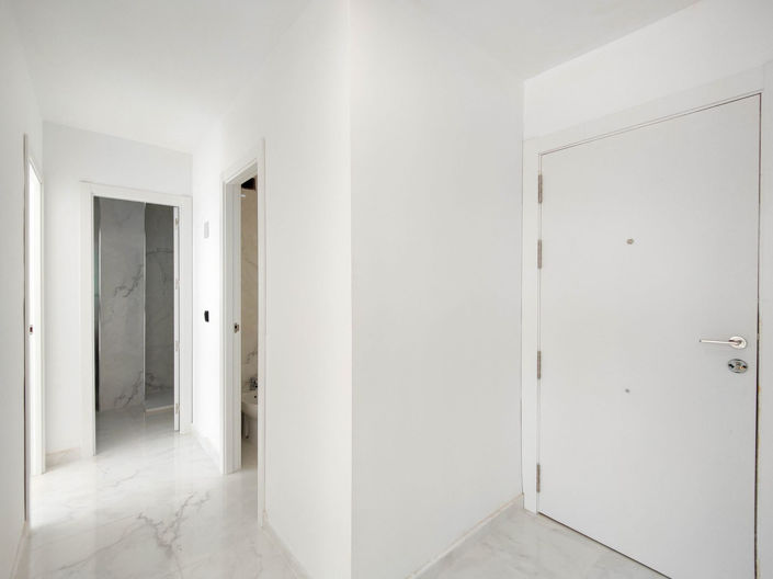 Image No.17-2 Bed Apartment for sale