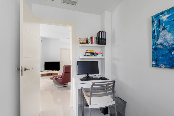 Image No.18-4 Bed Villa for sale