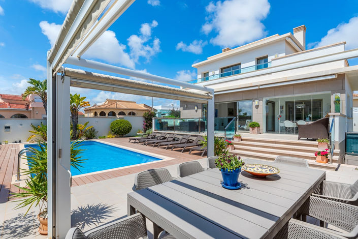 Image No.29-4 Bed Villa for sale