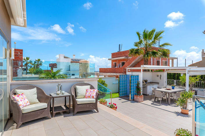 Image No.41-4 Bed Villa for sale