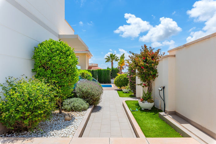 Image No.45-4 Bed Villa for sale