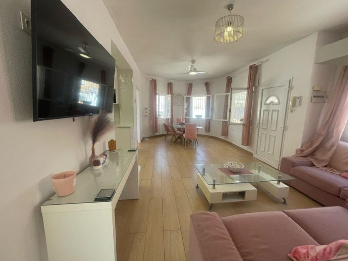 Image No.8-5 Bed Villa for sale