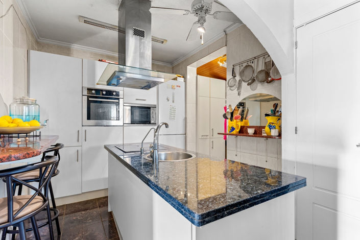 Image No.23-4 Bed Villa for sale