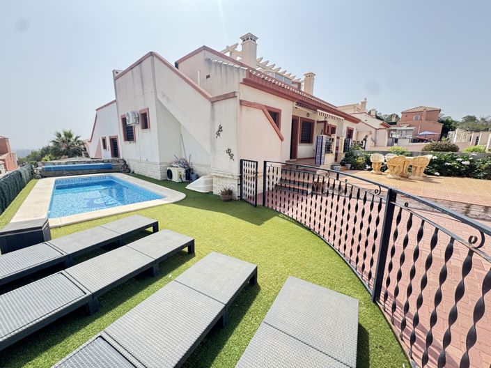 Image No.1-2 Bed Townhouse for sale