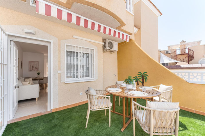 Image No.1-Appartement de 2 chambres à vendre à Orihuela