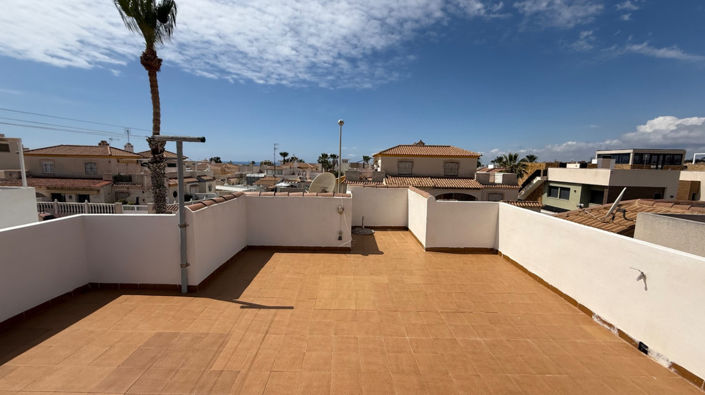 Image No.26-2 Bed Villa for sale