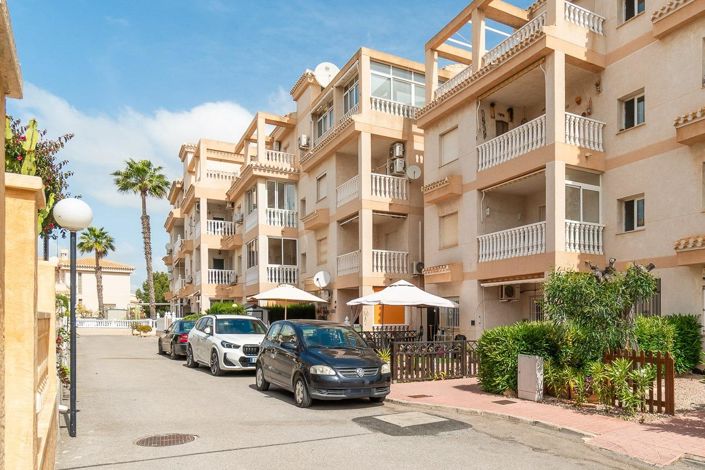 Image No.1-3 Bed Penthouse for sale