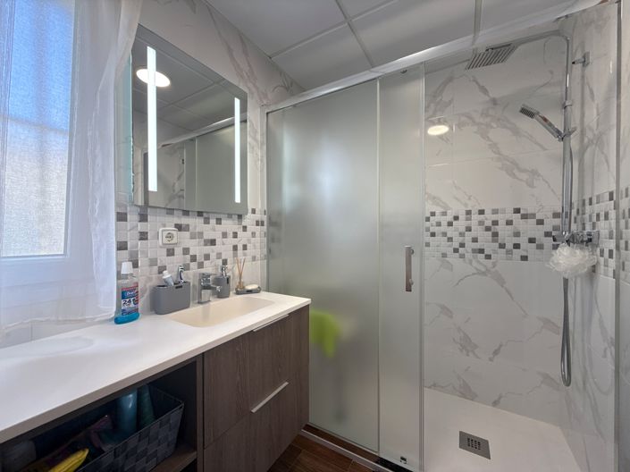 Image No.24-3 Bed Villa for sale