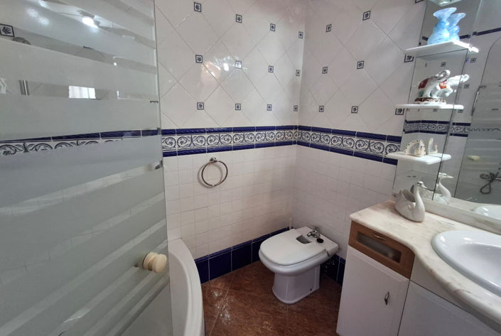 Image No.2-3 Bed Villa for sale