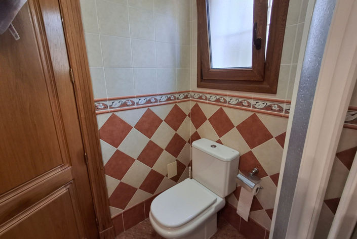 Image No.24-3 Bed Villa for sale