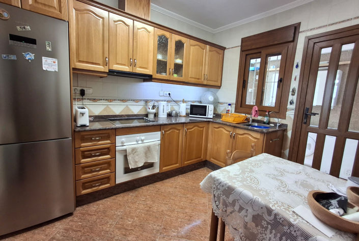 Image No.28-3 Bed Villa for sale