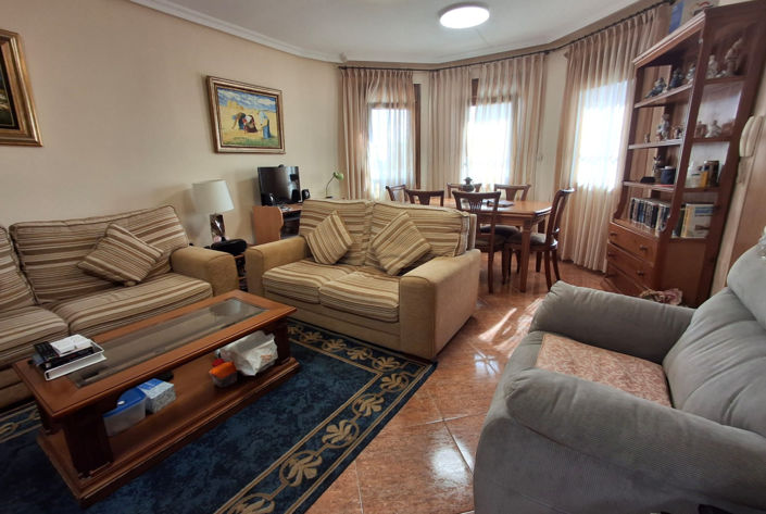 Image No.9-3 Bed Villa for sale